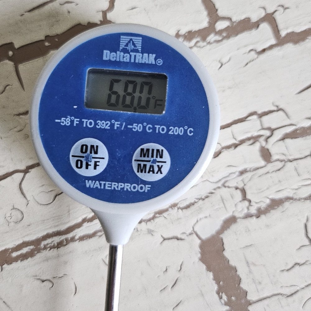 3/$15 Food/Liquid/Cooking Digital Thermometer - Picture 3 of 3